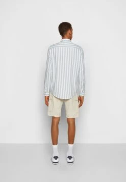 Pier One Overhemd -Light Blue/White 13 Pier One Overhemd -Light Blue/White -Professionele Herenkledingwinkel 11e4d79f744648cc9aef0b3334080fcb