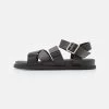Pier One Unisex - Sandalen - Black -Professionele Herenkledingwinkel 13f4e0e6a67e4656940045ec37d8b11b