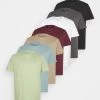 Pier One 7 Pack - T-Shirt Basic - Black /Green /Bordeaux -Professionele Herenkledingwinkel 21887bf1d6ec441db354ecf20efd812d