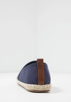Pier One Rena Espadrille Unisex - Espadrilles - Dark Blue 14 Pier One Rena Espadrille Unisex - Espadrilles - Dark Blue -Professionele Herenkledingwinkel 2c00e9d984504d77b812e8ffd7e16bdf
