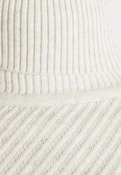 Pier One Trui - Off-White 16 Pier One Trui - Off-White -Professionele Herenkledingwinkel 2feb22e98cd24316871789f59194be53