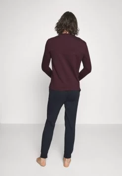 Pier One Pyjama -Dark Blue/Bordeaux -Professionele Herenkledingwinkel 34a871e63fd34211ac4e777f2698adc7