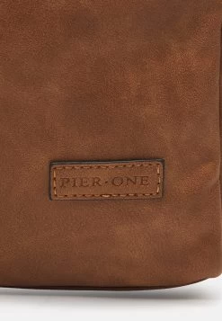 Pier One Unisex - Rugzak - Brown/Black -Professionele Herenkledingwinkel 3a552ce628914119a6cc219ccb9efa68