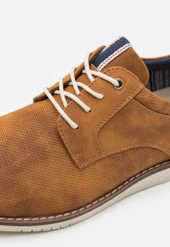 Pier One Sportieve Veterschoenen - Cognac -Professionele Herenkledingwinkel 3b81572f6a0d47d7a3a7c626ca254e0b