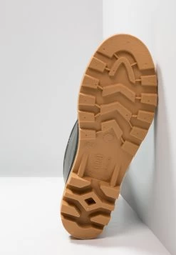 Pier One Unisex - Regenlaarzen - Green -Professionele Herenkledingwinkel 3db002d2c2c94b2c8f12e2610faa3a27