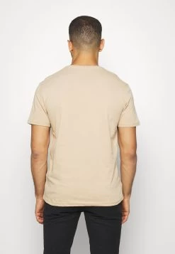 Pier One 3 Pack - T-Shirt Basic - Khaki/Tan/Dark Blue -Professionele Herenkledingwinkel 4791eff63e034d17860691ffbf9cb972