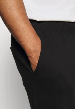 Pier One Trainingsbroek - Black 11 Pier One Trainingsbroek - Black -Professionele Herenkledingwinkel 48575df4872548bba79fbbedbf1abb19