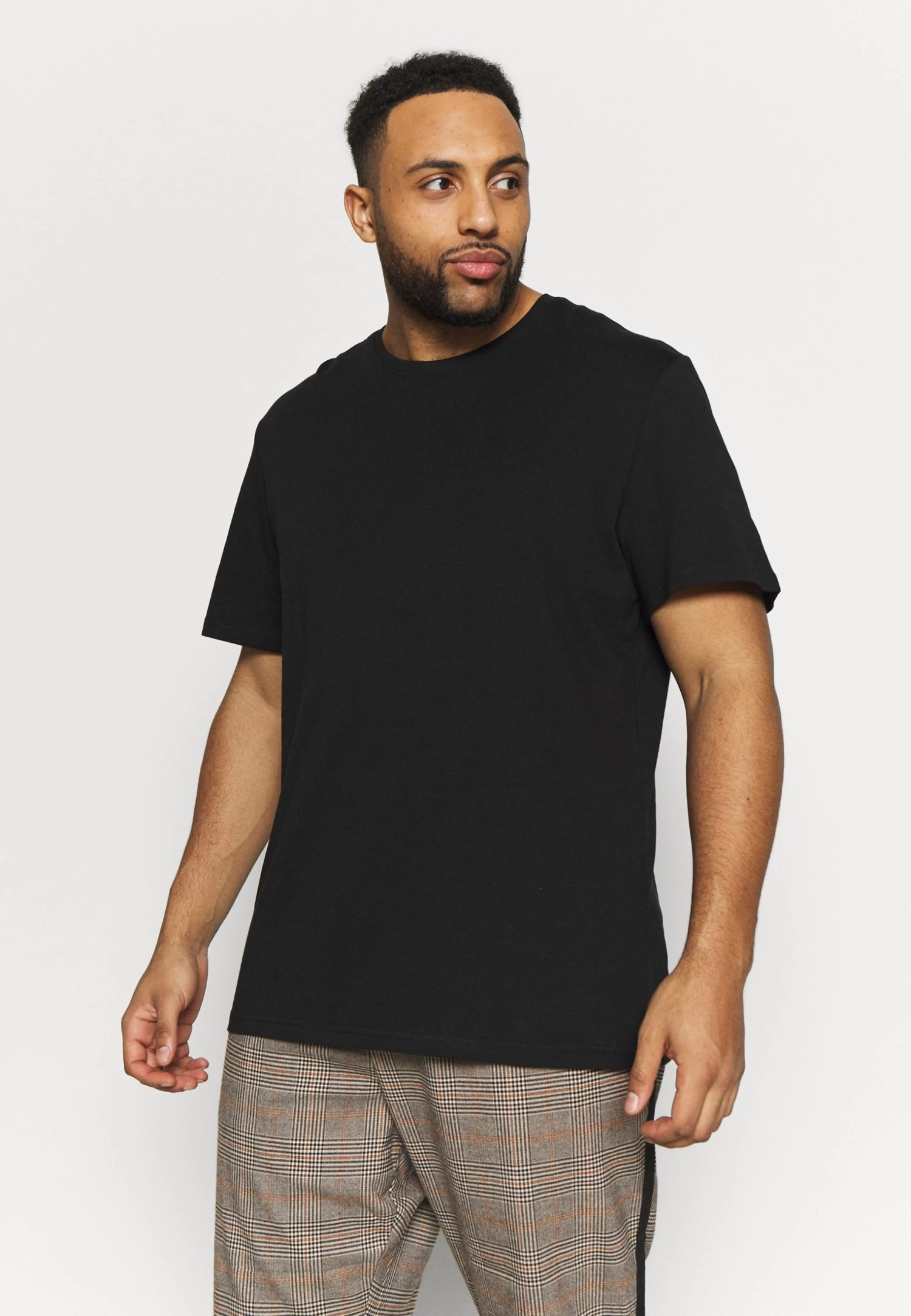 Pier One 2 Pack - T-Shirt Basic -Black 4 Pier One 2 Pack - T-Shirt Basic -Black - Afbeelding 2