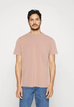 Pier One 5 Pack - T-Shirt Basic - Off-White/Lilac/Light Red 16 Pier One 5 Pack - T-Shirt Basic - Off-White/Lilac/Light Red -Professionele Herenkledingwinkel 5ba0b11c1e774374bfe0a2812c216468