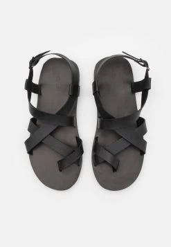 Pier One Teensandalen - Black 11 Pier One Teensandalen - Black -Professionele Herenkledingwinkel 6818b30d26474e658a275654bdec1e84