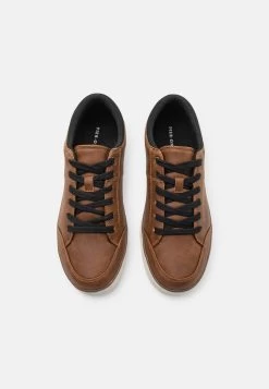 Pier One Sneakers Laag - Cognac -Professionele Herenkledingwinkel 6da04addba3e413d812a630bd49c8d9c