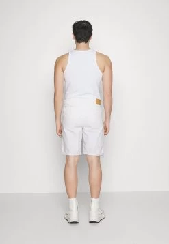 Pier One Colored Twill White Denim - Jeansshort - White Denim -Professionele Herenkledingwinkel 6fb902e0dcfa488a9a60ba7e359e011c