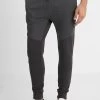 Pier One Trainingsbroek - Dark Grey 2 Pier One Trainingsbroek - Dark Grey -Professionele Herenkledingwinkel 70636dfb81464f16ad3da05be552bab9