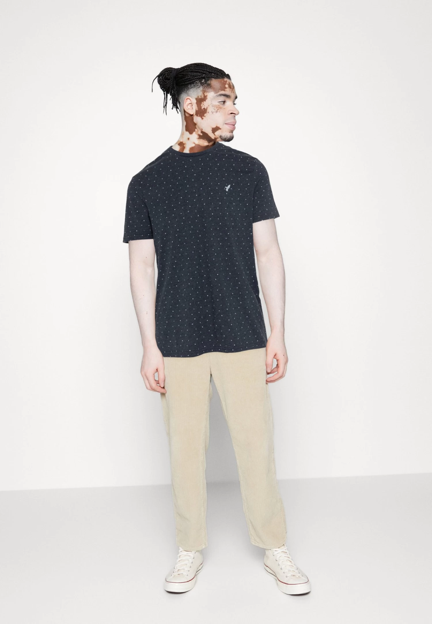 Pier One 5 Pack - T-Shirt Basic - Dark Blue/White/Red 3 Pier One 5 Pack - T-Shirt Basic - Dark Blue/White/Red