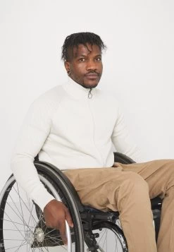 Pier One Vest - Off White 13 Pier One Vest - Off White -Professionele Herenkledingwinkel 71d3668adaf443ab9b811ddde92452be