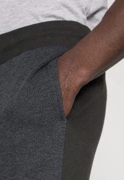 Pier One Trainingsbroek - Dark Grey -Professionele Herenkledingwinkel 7330a65cce2c4272b5ca30f392b2c466