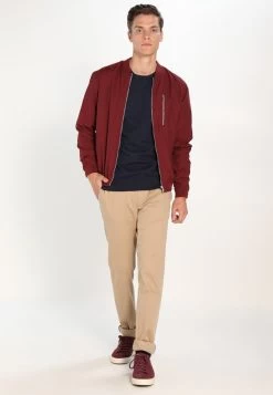 Pier One Basic Crewneck - Trui - Dark Blue 8 Pier One Basic Crewneck - Trui - Dark Blue -Professionele Herenkledingwinkel 7ad4999b55694a08bc803f1aa53968f9