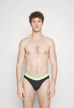 Pier One Branded Waistband Briefs 3 Pack - Slip - Black -Professionele Herenkledingwinkel 87822367847c47febdfb486f93afed0b