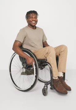 Pier One Jeggings - Tan -Professionele Herenkledingwinkel 8aba0c25cf234be0a74834148ec8f37b