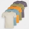 Pier One 5 Pack - T-Shirt Basic - Orange/Dark Blue/Green -Professionele Herenkledingwinkel 90b78c53f04f4dc081666ac8ae3ca1ec