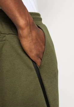 Pier One Trainingsbroek - Olive -Professionele Herenkledingwinkel 92124823220646329f52c61a38cf8de5