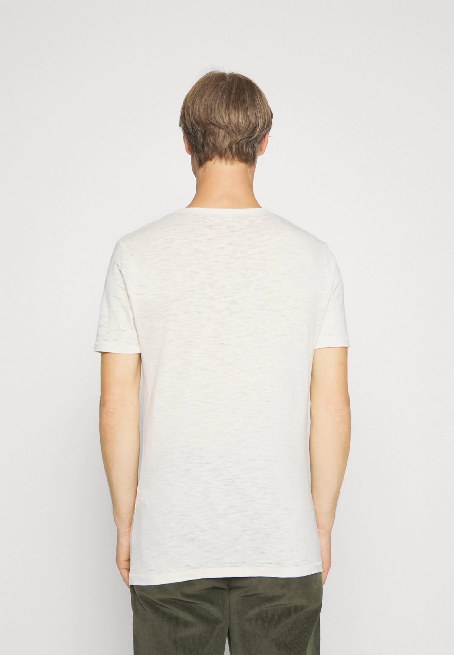 Pier One T-Shirt Basic - Off-White 5 Pier One T-Shirt Basic - Off-White - Afbeelding 3