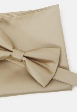 Pier One Set - Pochet - Beige -Professionele Herenkledingwinkel 9b1a1397f0dc41fdaa14b331332dd8a7