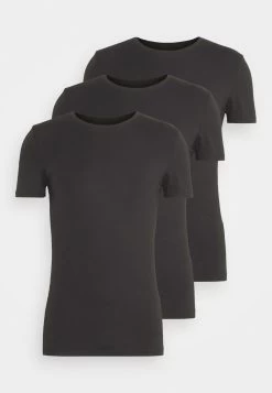 Pier One 3 Pack Muscle Fit- T-Shirt Basic - Black -Professionele Herenkledingwinkel ae0e343dfa2647b68dad7cd6f5e6671e