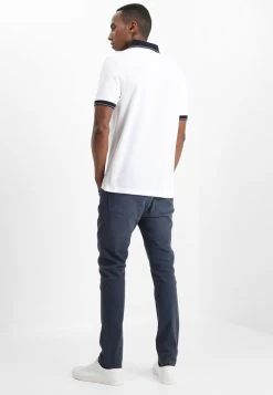 Pier One Coloured Baron - Slim Fit Jeans - Dark Blue 10 Pier One Coloured Baron - Slim Fit Jeans - Dark Blue -Professionele Herenkledingwinkel b125e3781eb6458e8b39dabe0da8f90b