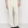 Pier One Drawcord Trousers Linen Blend - Broek - Off-White 2 Pier One Drawcord Trousers Linen Blend - Broek - Off-White -Professionele Herenkledingwinkel b95eb718ba79473385a4a0d44aaaf9c3