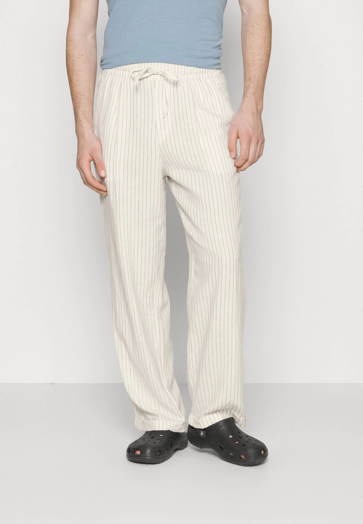 Pier One Drawcord Trousers Linen Blend - Broek - Off-White 3 Pier One Drawcord Trousers Linen Blend - Broek - Off-White