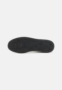 Pier One Sneakers Hoog - White -Professionele Herenkledingwinkel b98de9289b1945838b350d2c517e1dab