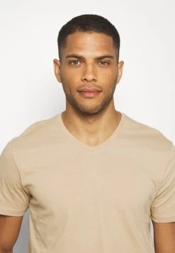 Pier One 3 Pack - T-Shirt Basic - Khaki/Tan/Dark Blue -Professionele Herenkledingwinkel bbffca6578f845cdab35cb6a6e69d608