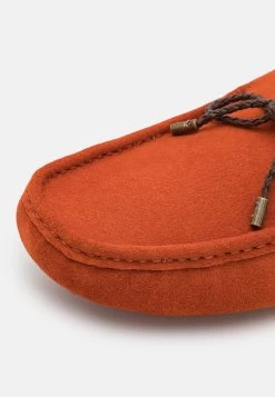 Pier One Leather - Mocassins - Red -Professionele Herenkledingwinkel d36b99a1169544c0afa45386d87f705b
