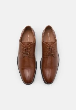 Pier One Veterschoenen - Tan -Professionele Herenkledingwinkel e70dfd7585884f65bc3154a31f3e955e