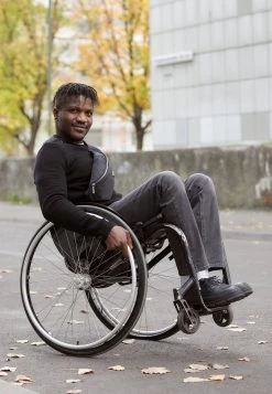 Pier One Straight Leg Jeans - Grey Denim 13 Pier One Straight Leg Jeans - Grey Denim -Professionele Herenkledingwinkel ea5201e3e34b441d9c80c7ca76c8cf4a