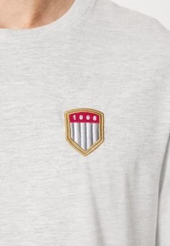 Pier One T-Shirt Print - Light Grey -Professionele Herenkledingwinkel f4331ccf979c432daff39645764777af