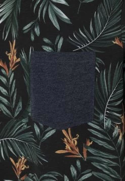 Pier One 2 Pack - T-Shirt Print - White/Multi-Coloured -Professionele Herenkledingwinkel f60a19bf04324eb98fa6e9c69f399f60