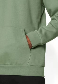 Pier One Hoodie - Desert Sage 13 Pier One Hoodie - Desert Sage -Professionele Herenkledingwinkel ff2c41f92af24ef1bf7e642c04b348c9